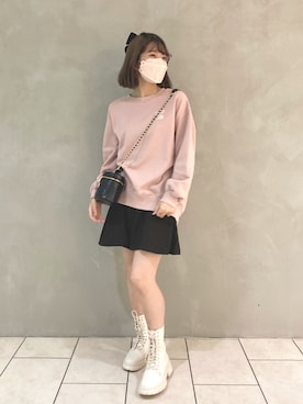 「one after another NICE CLAUP（ワンアフターアナザーナイスクラップ）のアイテム（スウェット）」を使った、MOEKA(イエベ春/骨格ナチュラル)さん（レディース・157cm）の秋コーディネート