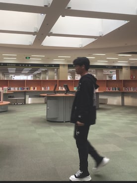 「AAPE BY A BATHING APE（エーエイプバイアベイシングエイプ）のアイテム（パンツ）」を使った、noneさん（メンズ・170cm）の秋コーディネート