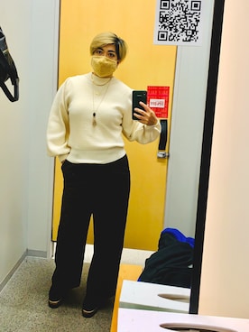 「UNIQLO（ユニクロ）のアイテム（パンツ、ブラウン系）」を使った、pocharigirl77さん（レディース）の秋コーディネート