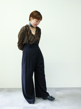 「DOLLUPOOPS（ドールアップウップス）のアイテム（パンツ）」を使った、DOLLUPOOPS_TEVALTさん（レディース・158cm）の秋コーディネート