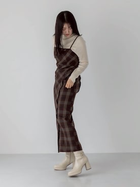 「アイテム（レインシューズ）」を使った、hanaさん（レディース・158cm）の秋コーディネート
