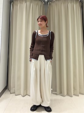 「KBF（ケイビーエフ）のアイテム（パンツ）」を使った、ナガタエリさん（レディース・158cm）の春コーディネート