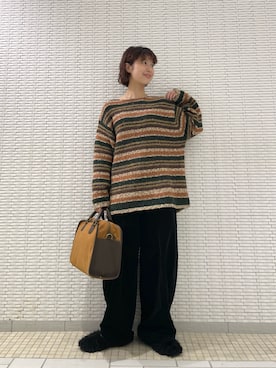 「アイテム（ボストンバッグ）」を使った、ナガタエリさん（レディース・158cm）の秋コーディネート