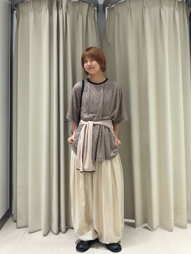 「KBF（ケイビーエフ）のランダムタックボーダーTEE（Tシャツ/カットソー、ブラック系）」を使った、ナガタエリさん（レディース・158cm）の夏コーディネート