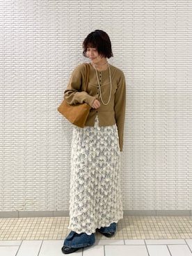 「アイテム（ボストンバッグ）」を使った、ナガタエリさん（レディース・158cm）の秋コーディネート