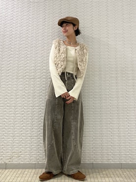 「アイテム（ハンチング/ベレー帽）」を使った、ナガタエリさん（レディース・158cm）の秋コーディネート