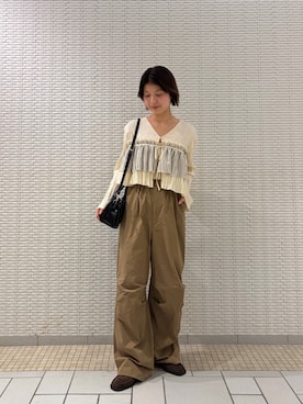 「KBF（ケイビーエフ）のアイテム（バッグ）」を使った、ナガタエリさん（レディース・158cm）の春コーディネート