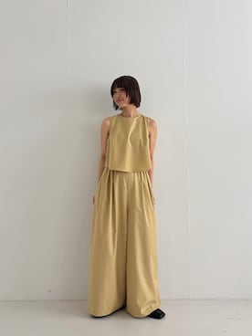 「KBF（ケイビーエフ）のミニマルトップスSETワイドパンツ（ワンピース、ベージュ系）」を使った、ナガタエリさん（レディース・158cm）の夏コーディネート