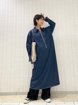 「RODE SKO（ロデスコ）のタッセル付フラッフィトートバッグ（トートバッグ）」を使った、ナガタエリさん（レディース・158cm）の秋コーディネート