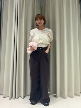 「KBF（ケイビーエフ）のミニマルWIDEパンツ（その他パンツ、ブラウン系）」を使った、ナガタエリさん（レディース・158cm）の夏コーディネート