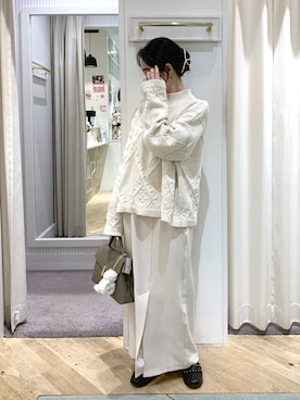 「旅行」｜「アイテム（アクセサリー）」を使った、YUさん（レディース・153cm）の冬コーディネート