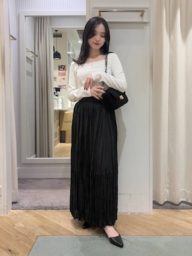 「Andemiu（アンデミュウ）のフロントパールリブカットソー/1043830（Tシャツ/カットソー、ホワイト系）」を使った、YUさん（レディース）の秋コーディネート
