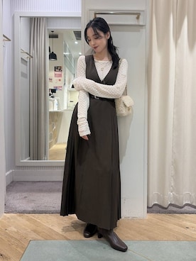 「Andemiu（アンデミュウ）のシアーレースカットソー/1057284（Tシャツ/カットソー、ホワイト系）」を使った、YUさん（レディース）の秋コーディネート