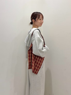 「SENSE OF PLACE by URBAN RESEARCH（センスオブプレイスバイアーバンリサーチ）のアイテム（トートバッグ）」を使った、ainoさん（レディース・156cm）の秋コーディネート