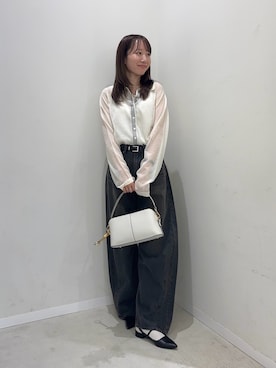 「SENSE OF PLACE by URBAN RESEARCH(センスオブプレイスバイアーバンリサーチ)の『洗濯可/接触冷感』シアーニットシャツカーディガン(ニット/セーター、ホワイト系)」を使った、ainoさん(レディース・156cm)の春コーディネート
