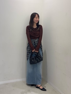 「SENSE OF PLACE by URBAN RESEARCH(センスオブプレイスバイアーバンリサーチ)のシャーリングボートネックトップ(Tシャツ/カットソー、ブラウン系)」を使った、ainoさん(レディース・156cm)の秋コーディネート