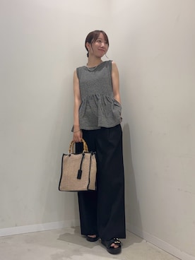 「SENSE OF PLACE by URBAN RESEARCH(センスオブプレイスバイアーバンリサーチ)のメランジフリルペプラムニットトップ(ニット/セーター、ブラウン系)」を使った、ainoさん(レディース・156cm)の夏コーディネート