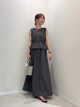「SENSE OF PLACE by URBAN RESEARCH(センスオブプレイスバイアーバンリサーチ)のシャーリングギャザーセットワンピース(ワンピース、グレー系)」を使った、ainoさん(レディース・156cm)の夏コーディネート