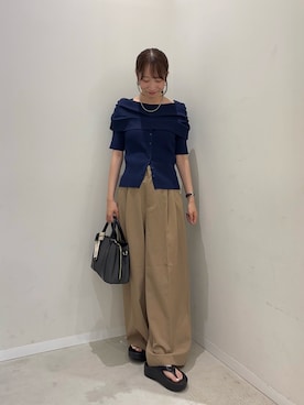 「SENSE OF PLACE by URBAN RESEARCH(センスオブプレイスバイアーバンリサーチ)の『洗濯可』オフショルリブセーター(半袖)(ニット/セーター、ブルー系)」を使った、ainoさん(レディース・156cm)の春コーディネート