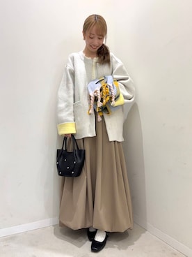 「アイテム（スカート、ベージュ系）」を使った、ainoさん（レディース・157cm）の冬コーディネート