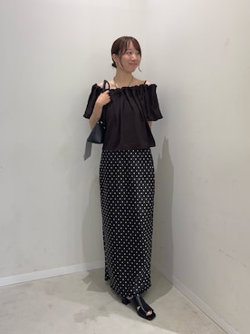 「SENSE OF PLACE by URBAN RESEARCH(センスオブプレイスバイアーバンリサーチ)の『WEB限定』タックオフショルブラウス(シャツ/ブラウス、ブラウン系)」を使った、ainoさん(レディース・156cm)の夏コーディネート