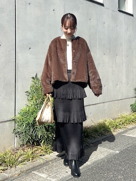 「冬の注目アウター」｜「アイテム（ジャケット/アウター）」を使った、ainoさん（レディース・156cm）の秋コーディネート