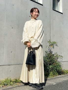 「SENSE OF PLACE by URBAN RESEARCH（センスオブプレイスバイアーバンリサーチ）のアイテム（カーディガン/ボレロ）」を使った、ainoさん（レディース・156cm）の秋コーディネート