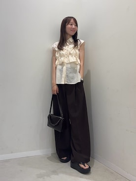 「SENSE OF PLACE by URBAN RESEARCH(センスオブプレイスバイアーバンリサーチ)のビスチェセットノースリーブシャツ(シャツ/ブラウス、ホワイト系)」を使った、ainoさん(レディース・156cm)の夏コーディネート
