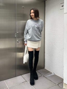 「EMODA（エモダ）のアイテム」を使った、李　相美さん（レディース・162cm）の秋コーディネート