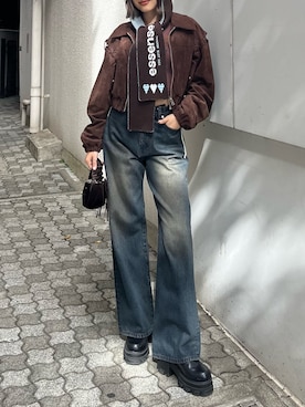 「アイテム（マフラー）」を使った、李　相美さん（レディース・162cm）の秋コーディネート