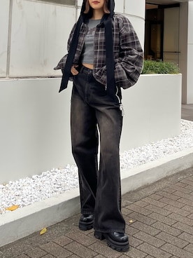 「EMODA（エモダ）のアイテム」を使った、李　相美さん（レディース・162cm）の秋コーディネート