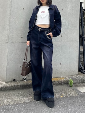 「EMODA（エモダ）のフロッキーデニムショートブルゾン（ブルゾン、ブルー系）」を使った、李　相美さん（レディース・162cm）の夏コーディネート