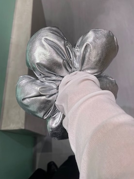 「アイテム（シュシュ、シルバー系）」を使った、　　Rinaさん（レディース・158cm）の春コーディネート