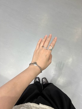 「SMELLY（スメリー）のダブルフィンガーリング（リング、シルバー系）」を使った、　　Rinaさん（レディース・158cm）の秋コーディネート