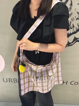 「アイテム（キーホルダー、イエロー系）」を使った、　　Rinaさん（レディース・158cm）の秋コーディネート