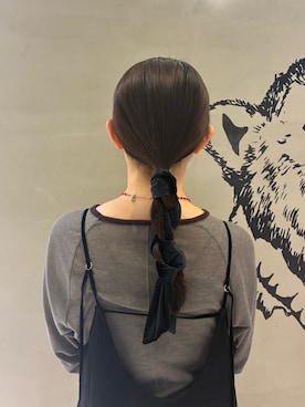 「アイテム（ヘアゴム）」を使った、　　Rinaさん（レディース・158cm）の秋コーディネート