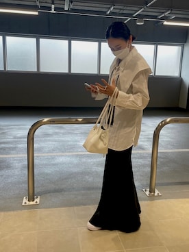 「黒」｜「アイテム（ハンドバッグ）」を使った、michiさん（レディース・160cm）の秋コーディネート