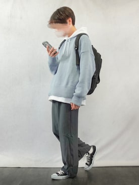 「アイテム（パーカー、ホワイト系）」を使った、みなりん(Minari)さん（メンズ・170cm）の秋コーディネート