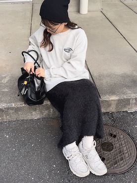 「アイテム（スニーカー）」を使った、chicchimoさん（レディース・152cm）の秋コーディネート