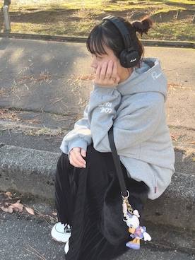 「アイテム（パーカー）」を使った、chicchimoさん（レディース・152cm）の冬コーディネート