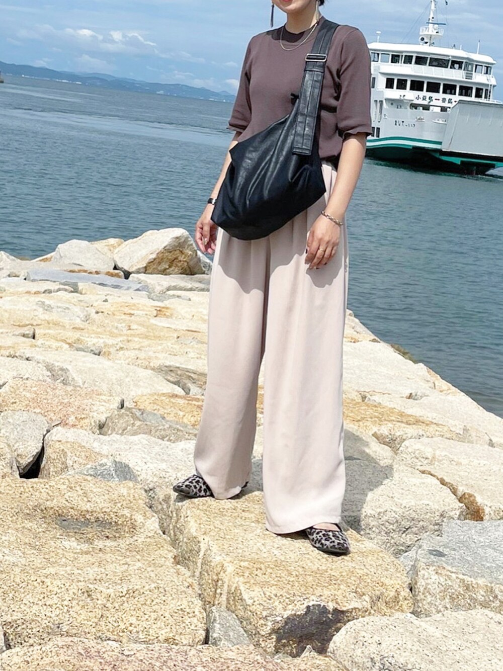 「秋服準備はじめました、休日スタイル、大人女子、今日のコーデ、シンプルコーデ、シンプル、レオパード、cepo.、おしゃれさんと繋がりたい、お洒落さんとつながりたい、ootd、大人コーデ、ニット」｜「cepoのカラープレーンニット（ニット/セーター、ブラウン系）」を使った、ちょんちぇ。さん（レディース・160cm）の秋コーディネートの1枚目の写真