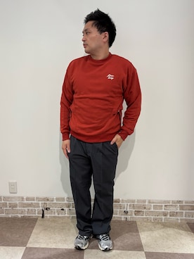 「ITEMS URBANRESEARCH（アイテムズ アーバンリサーチ）のヨウリュウ1-tuckテーパードパンツ（その他パンツ、グレー系）」を使った、yujiroさん（メンズ・170cm）の秋コーディネート