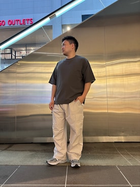 「ITEMS URBANRESEARCH（アイテムズ アーバンリサーチ）の『接触冷感/吸水速乾』クールタッチクレープジョーゼットTシャツ（Tシャツ/カットソー、グレー系）」を使った、yujiroさん（メンズ・170cm）の夏コーディネート