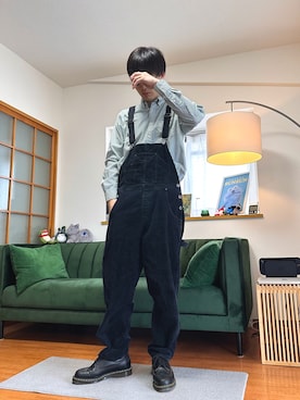 「Dr. Martens（ドクターマーチン）のDr. Martens/ドクターマーチン MIE 3989 ブローグシューズ 22853001（ドレスシューズ、ブラック系）」を使った、RYO YAMさん（メンズ・177cm）の春コーディネート