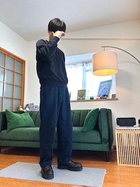 「GU（ジーユー）のアイテム（スウェット、ブラック系）」を使った、RYO YAMさん（メンズ・177cm）の春コーディネート