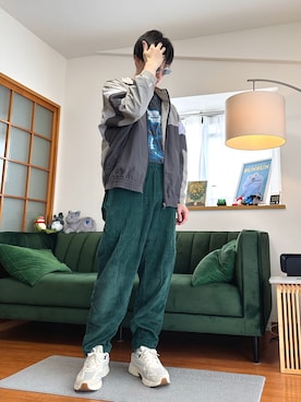 「GAP（ギャップ）のアイテム」を使った、RYO YAMさん（メンズ・177cm）の春コーディネート