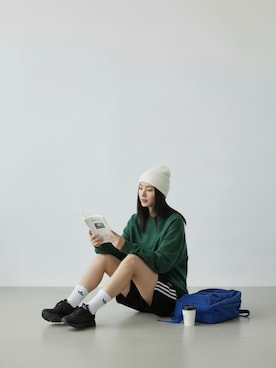 「GILDAN（ギルダン）のアイテム（スウェット）」を使った、aiさん（レディース・165cm）の春コーディネート