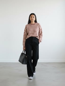 「Dickies（ディッキーズ）の【お気に入り数10万人突破】Dickies/ディッキーズ THE ORIGINAL FIT 874 TCツイル センタープレス スケーターパンツ レングス32インチ ワークパンツ イージーパンツ 2026年春夏（チノパンツ、ブラック系）」を使った、aiさん（レディース・165cm）の春コーディネート