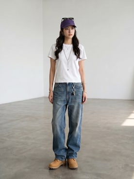 「United Athle（ユナイテッドアスレ）の【UNITED ATHLE】ユナイテッドアスレ 色・サイズ展開豊富 半袖無地 クルーネック Tシャツ 5.6oz ベーシック無地カットソー ビッグサイズ 2026年 夏 夏服（Tシャツ/カットソー、ホワイト系）」を使った、aiさん（レディース・165cm）の夏コーディネート