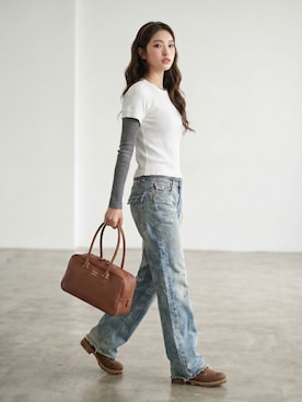 「YOUNG&OLSEN The DRYGOODS STORE（ヤングアンドオルセン）のYOUNG & OLSEN/ヤングアンドオルセン EMBOSSED LEATHER D BOSTON M ボストンバッグ 2026年春夏（ボストンバッグ、ブラウン系）」を使った、aiさん（レディース・165cm）の夏コーディネート